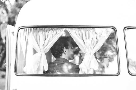 bride-groom-vintage-caravan3