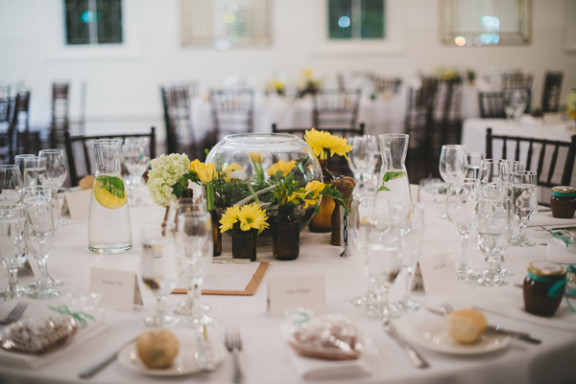 abbotsford-convent-wedding-table-setting