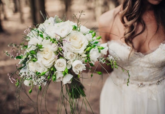 White rose and trailing jasmine bouquet | Photography by Fiona Vail