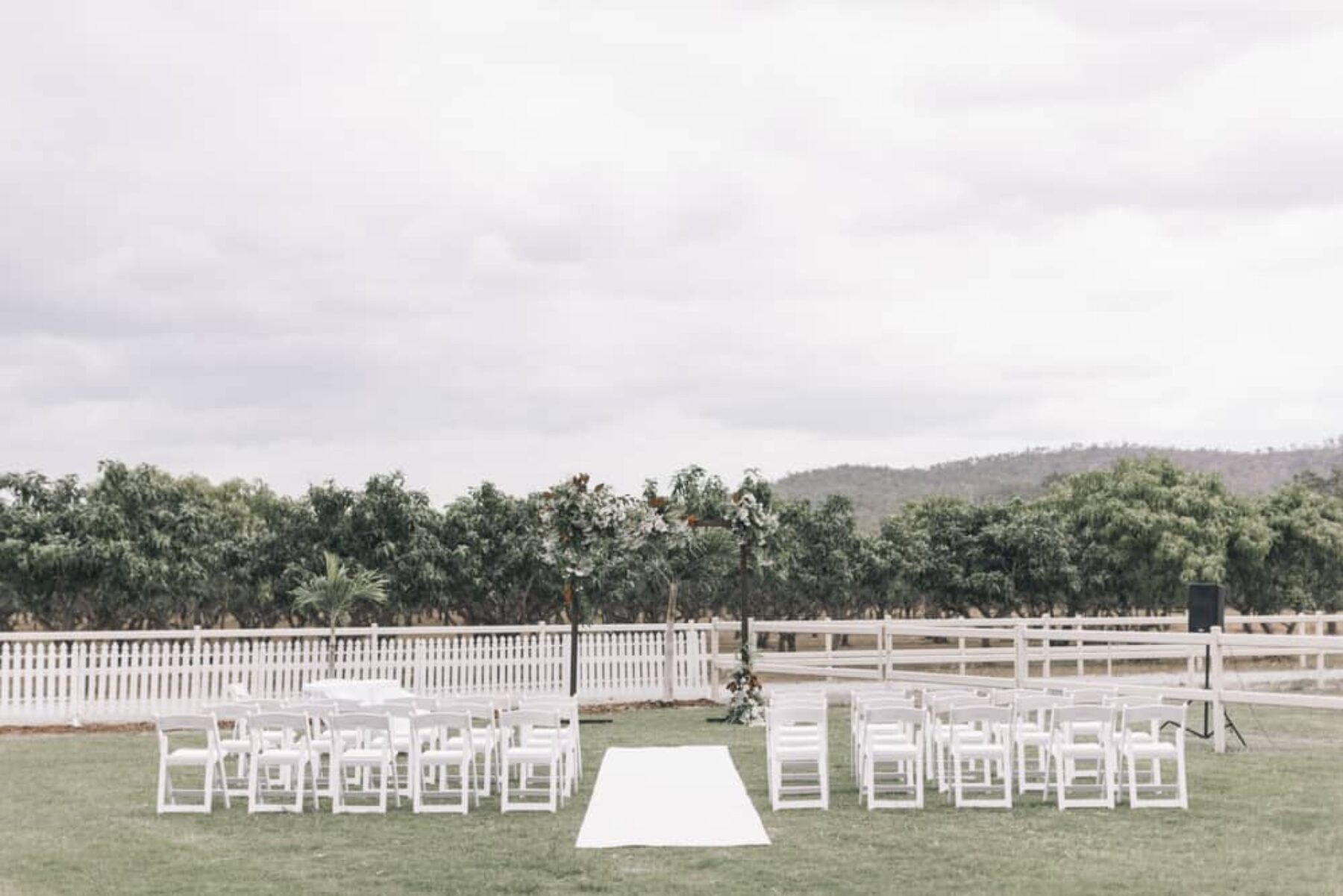 Luxe farm wedding, Townsville QLD / Photography by Aleksandar Jason