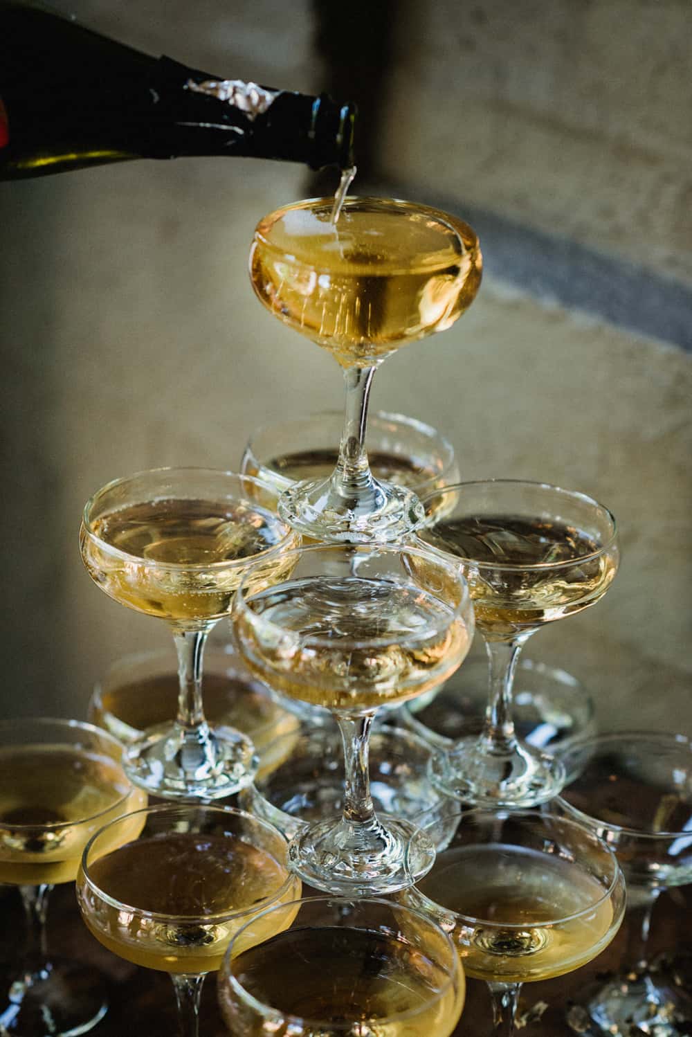 How to make a Champagne tower for your NYE party