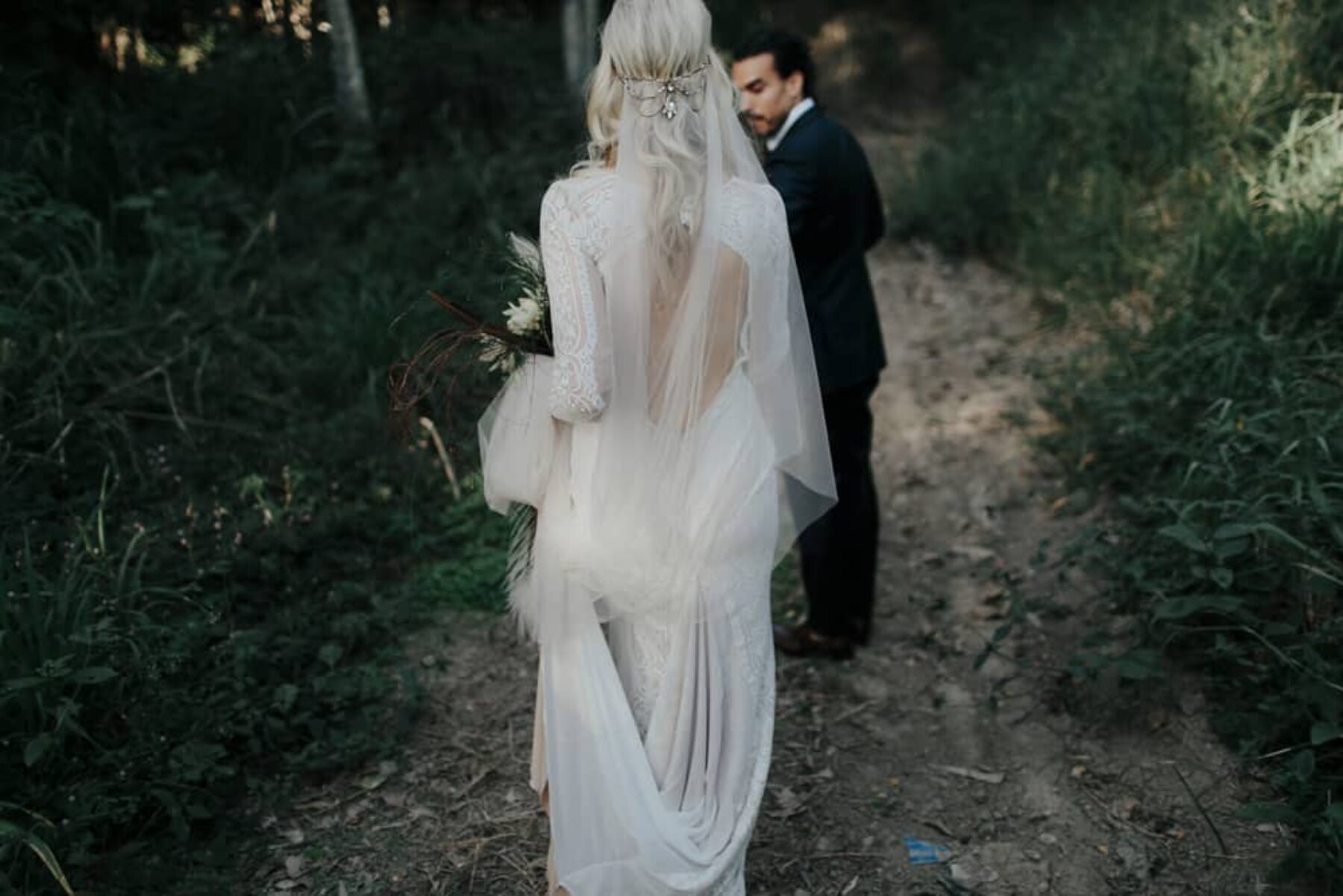 backless Yaki Ravid wedding dress