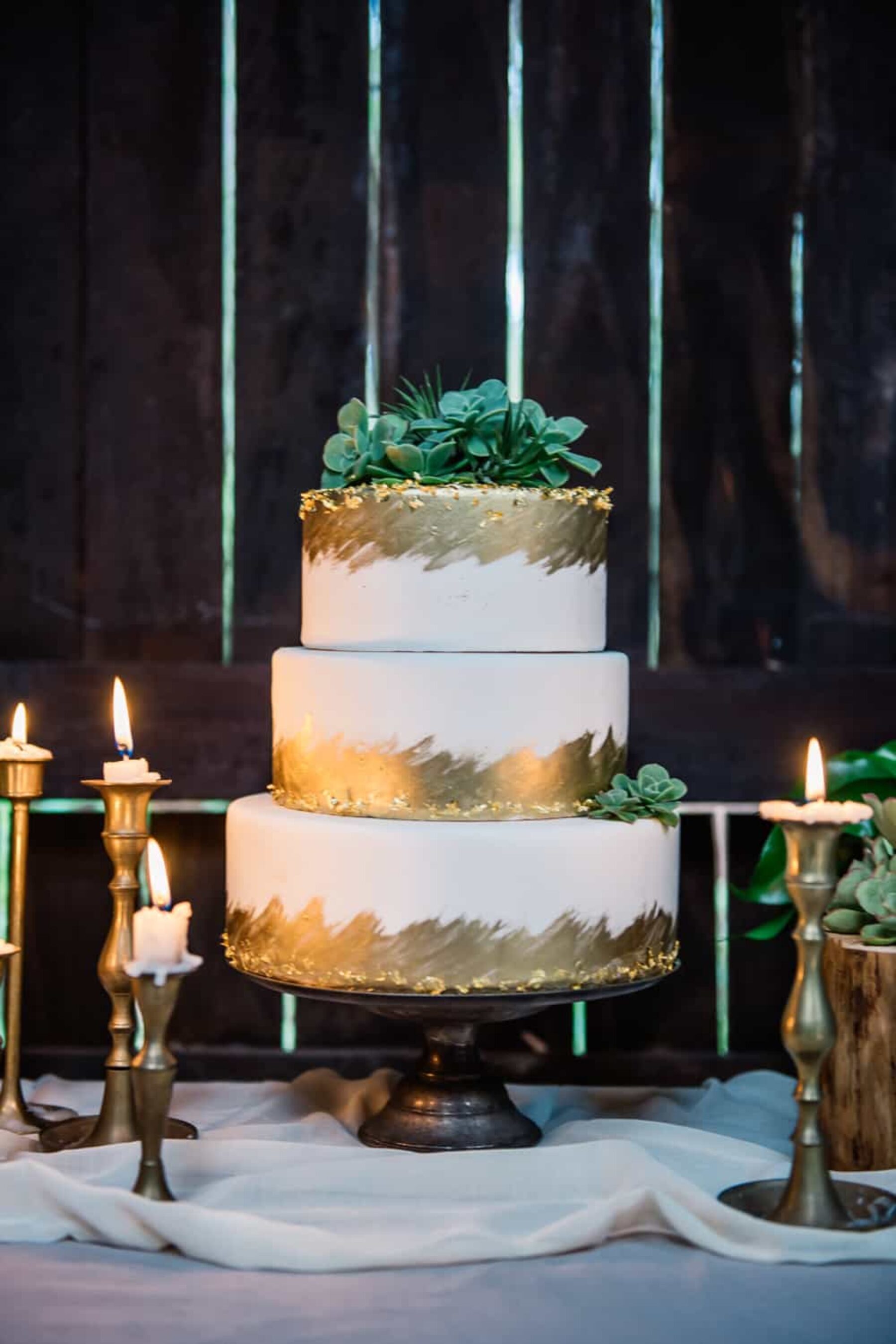 gold leaf wedding cake