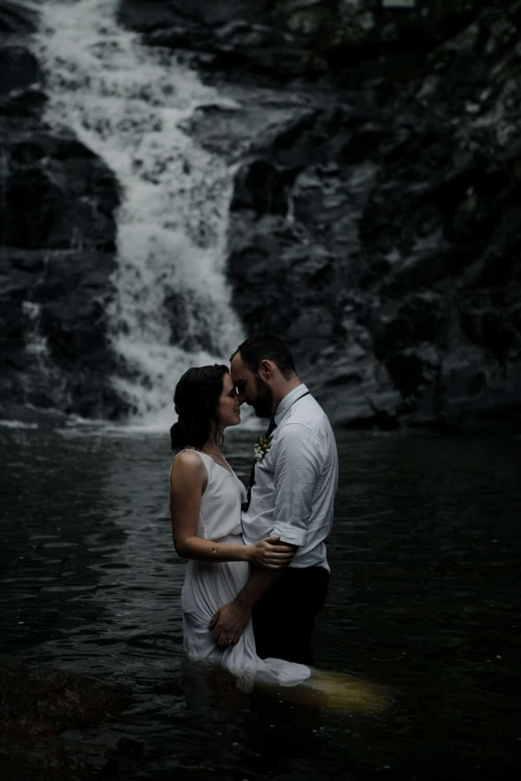 Tamborine Mountain elopement - photography by Aaron Shum
