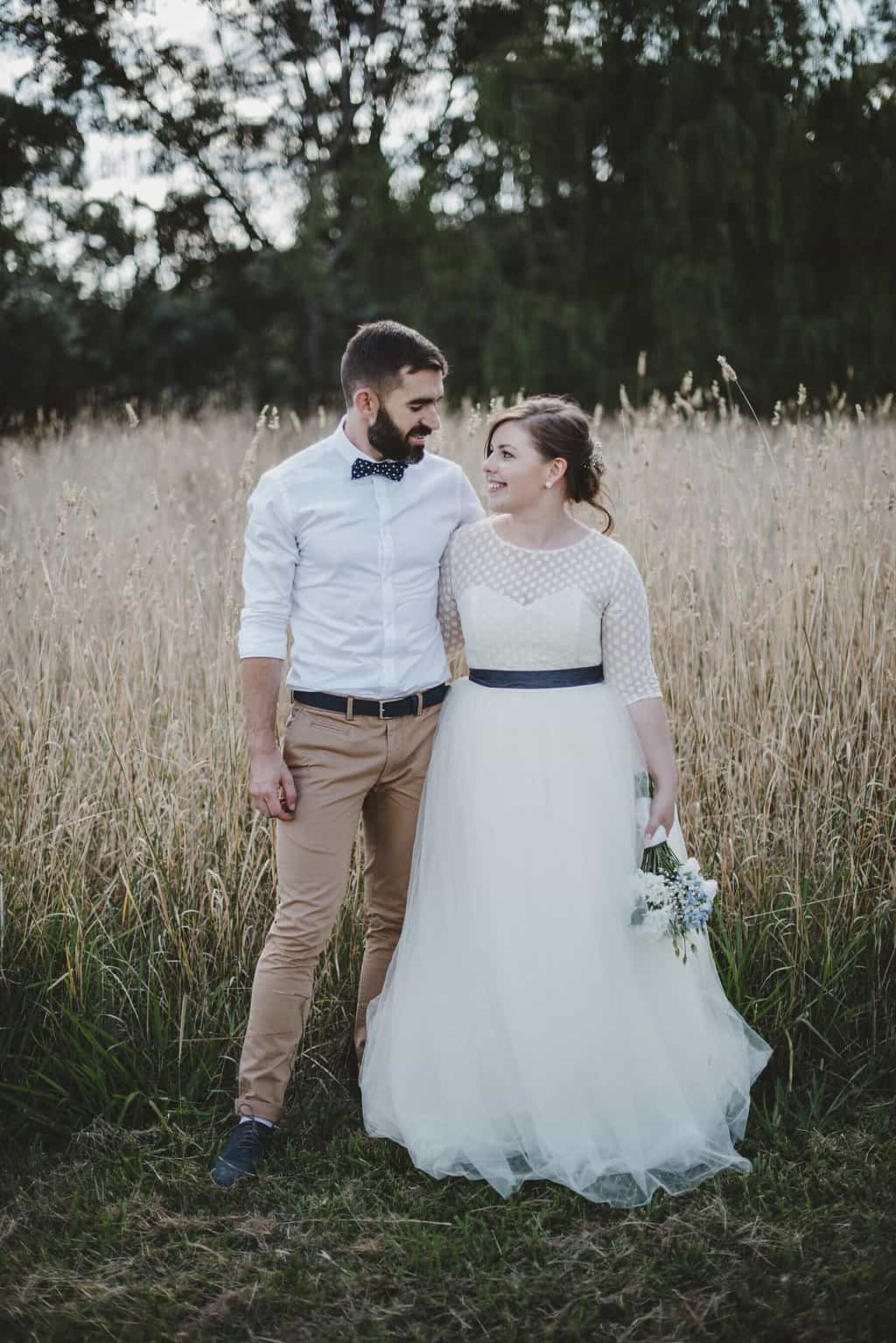Canberra wedding photographer Lauren Campbell