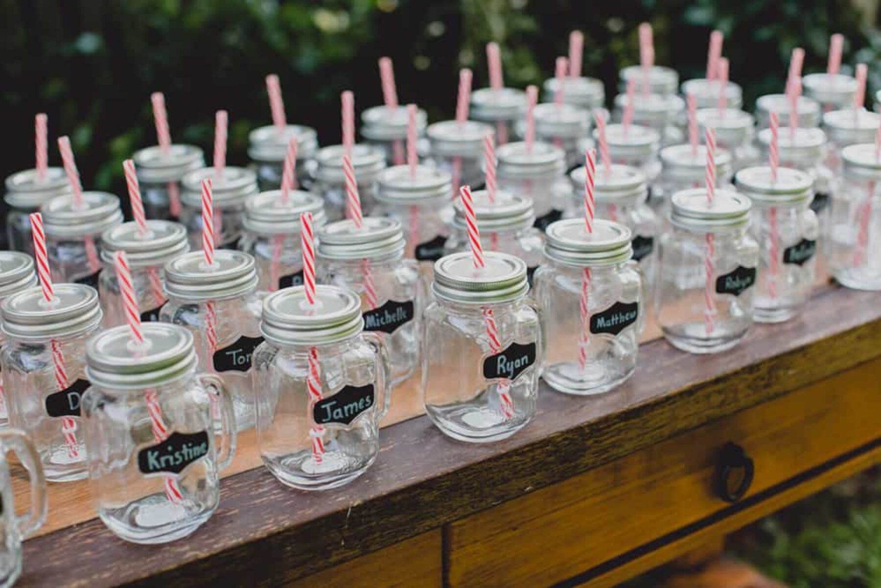 mason jar drinks with stripy straws