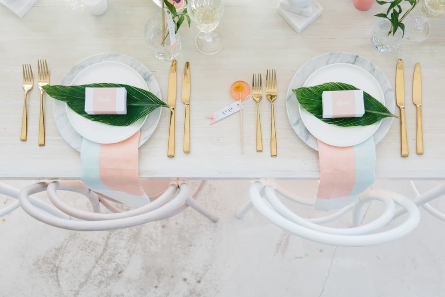 botanic table setting with gold cutlery
