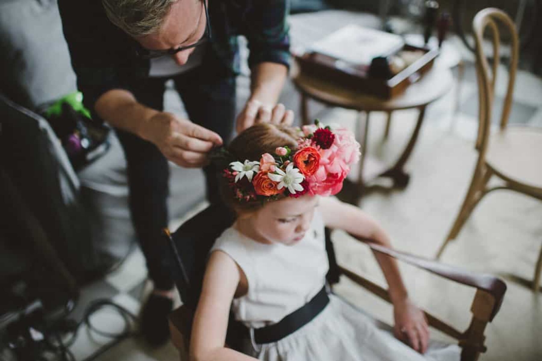 flower girl with pink flower crown