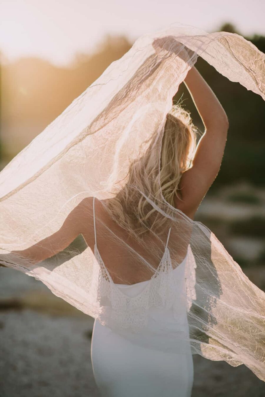 Beautiful Dreamer – bohemian beach wedding inspiration