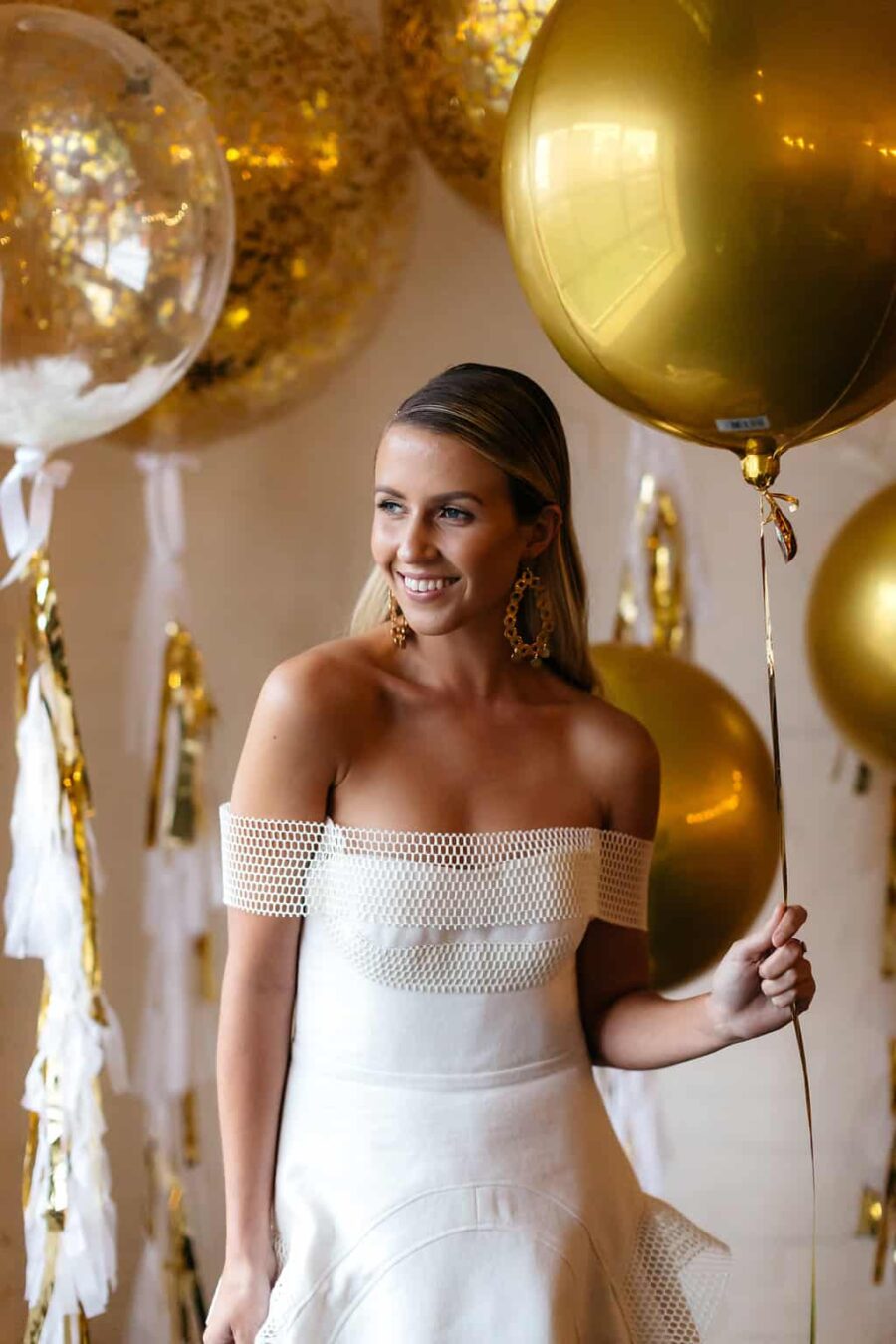 modern bride with gold balloons