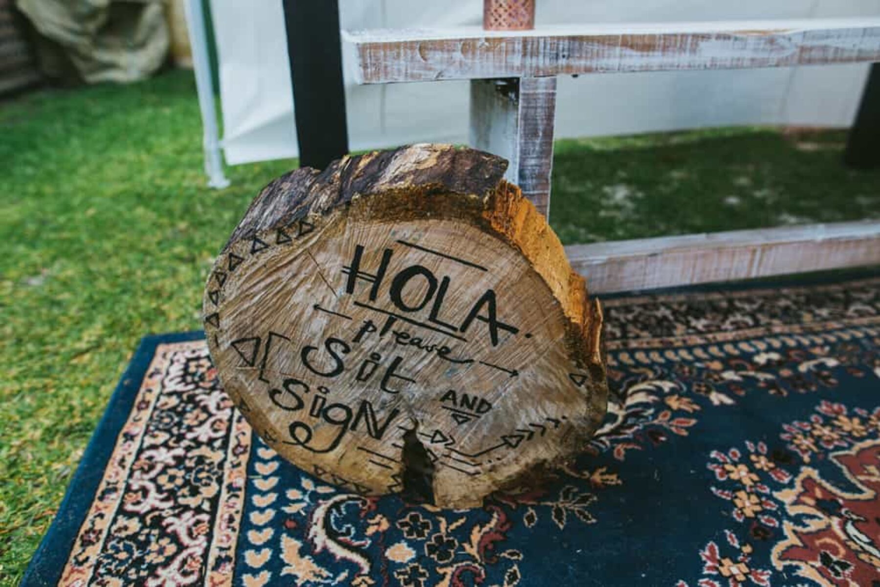 relaxed Mexican-inspired beach wedding - photography by Jenna Mason