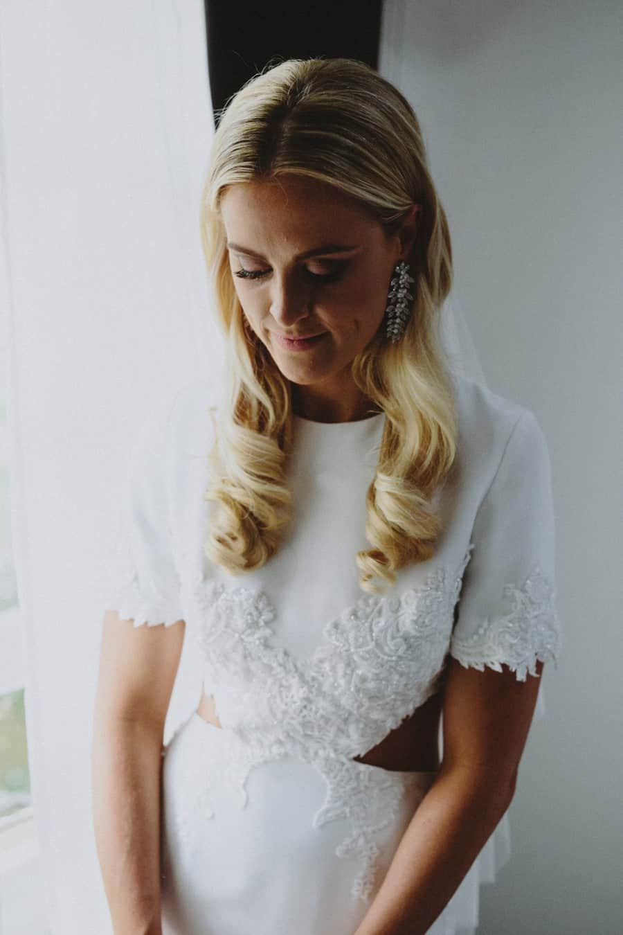 Best wedding dresses 2016 - modern dress with bodice cutout
