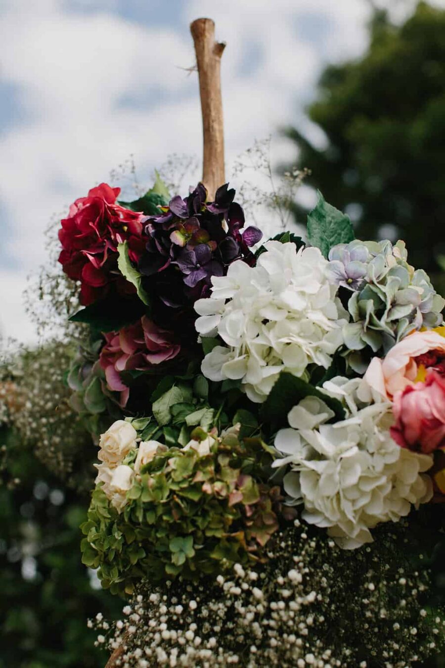 DIY boho floral wedding arbour