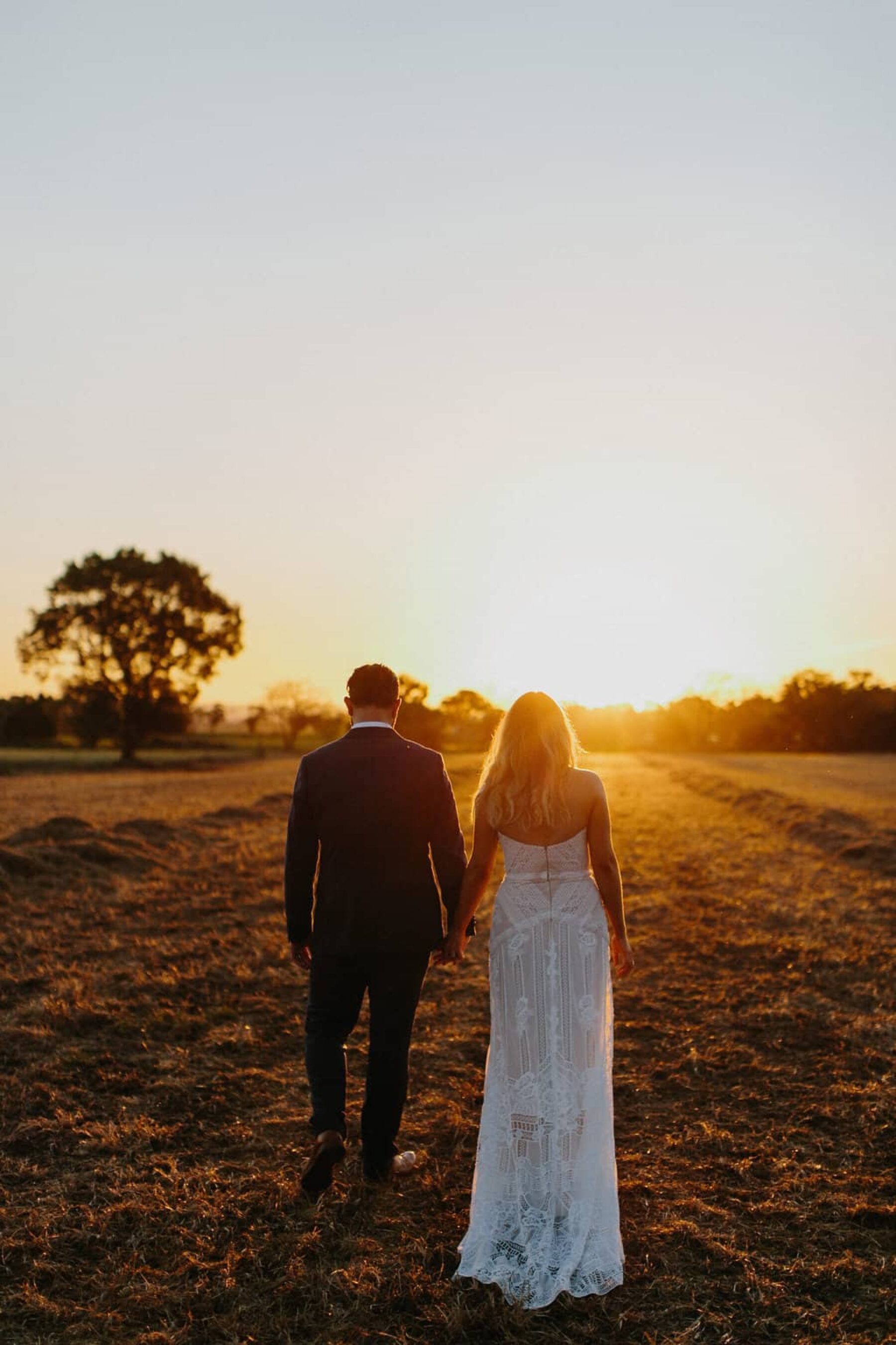 boho DIY wedding at Merribee House - photography by John Benavente