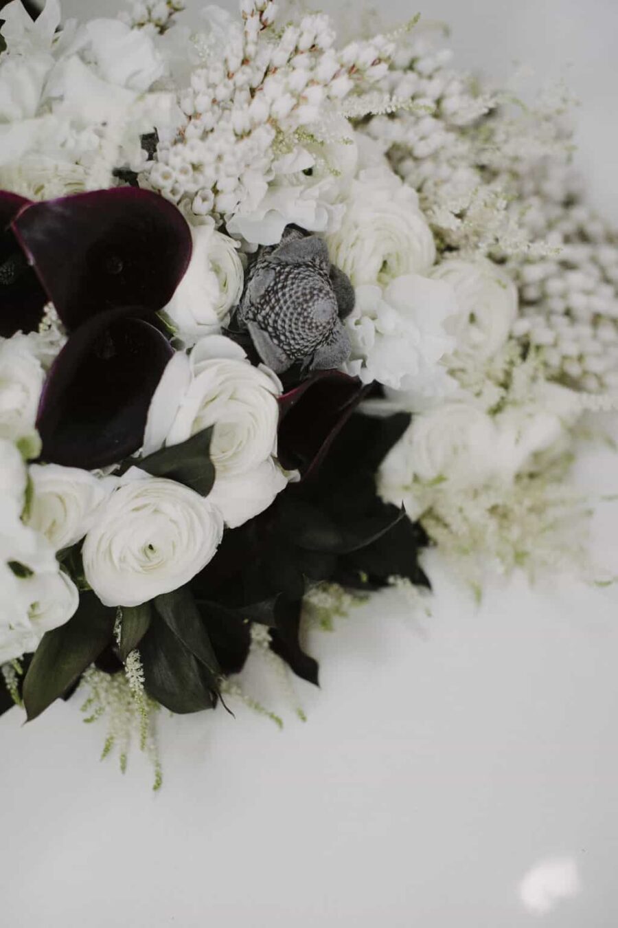 modern wedding bouquet