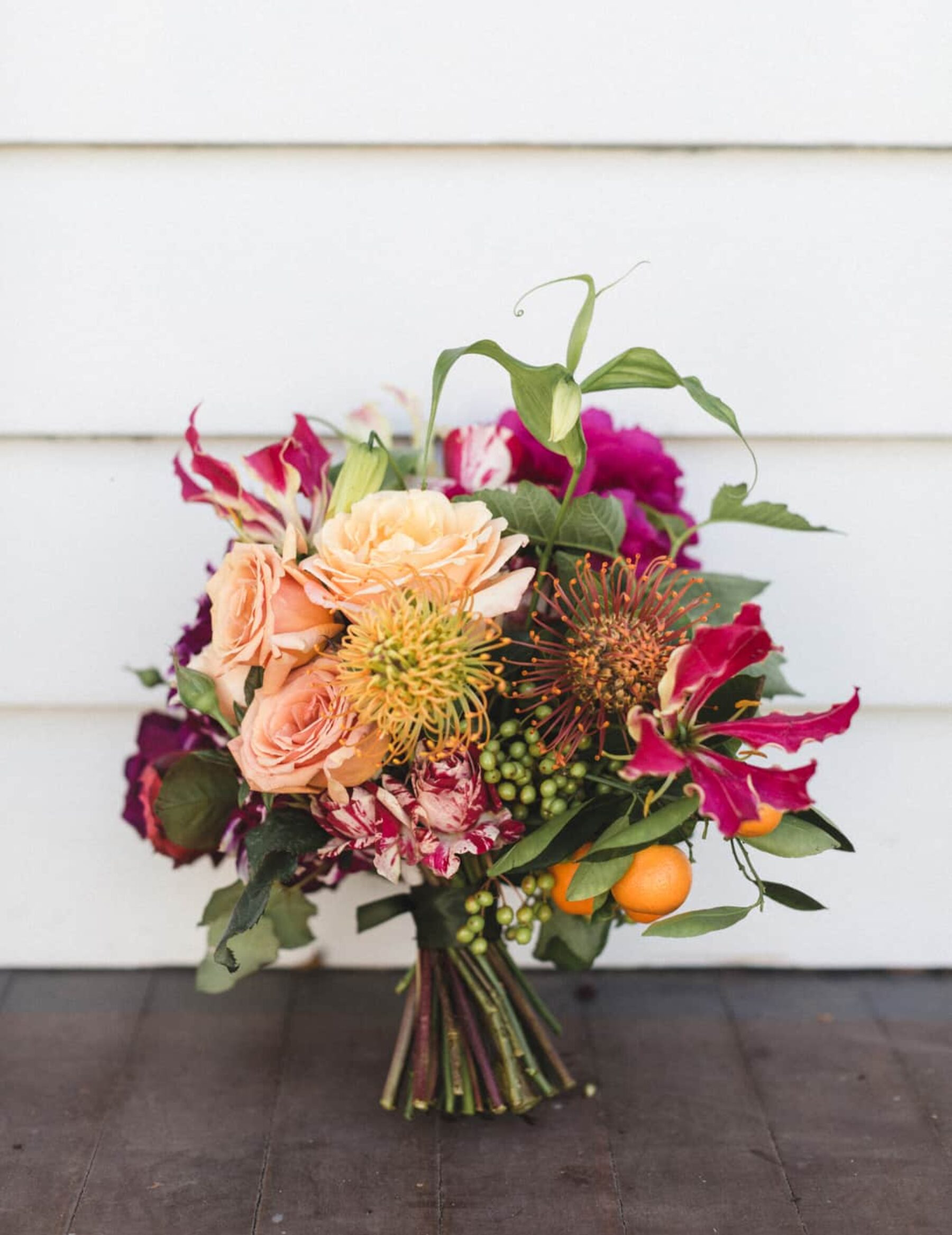 mixed pink and peach bouquet