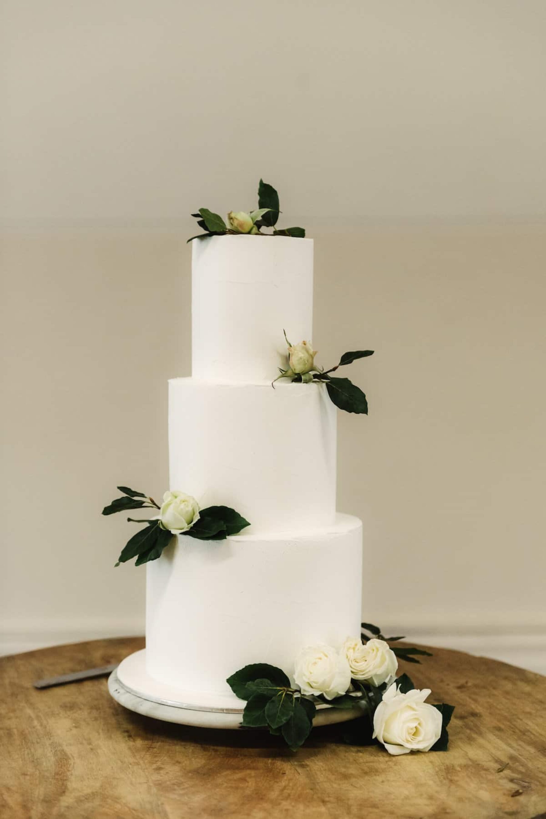 Miss Ladybird Cakes - creative wedding cakes Melbourne