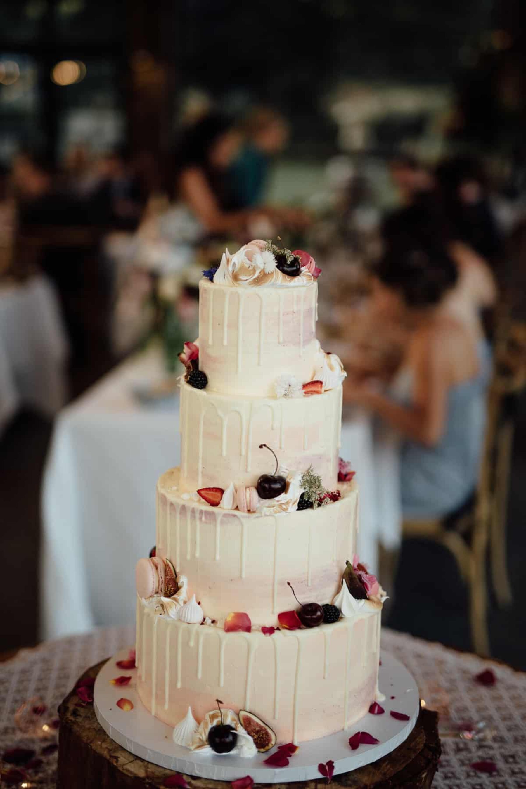 Miss Ladybird Cakes - creative wedding cakes Melbourne