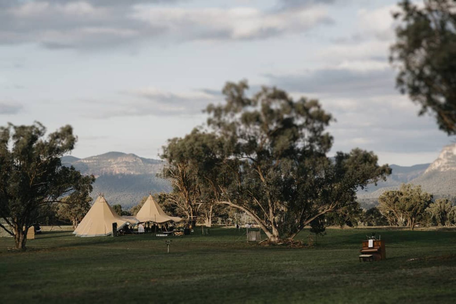 3-day camping festival wedding in the Blue Mountains - Jason Corroto Photography