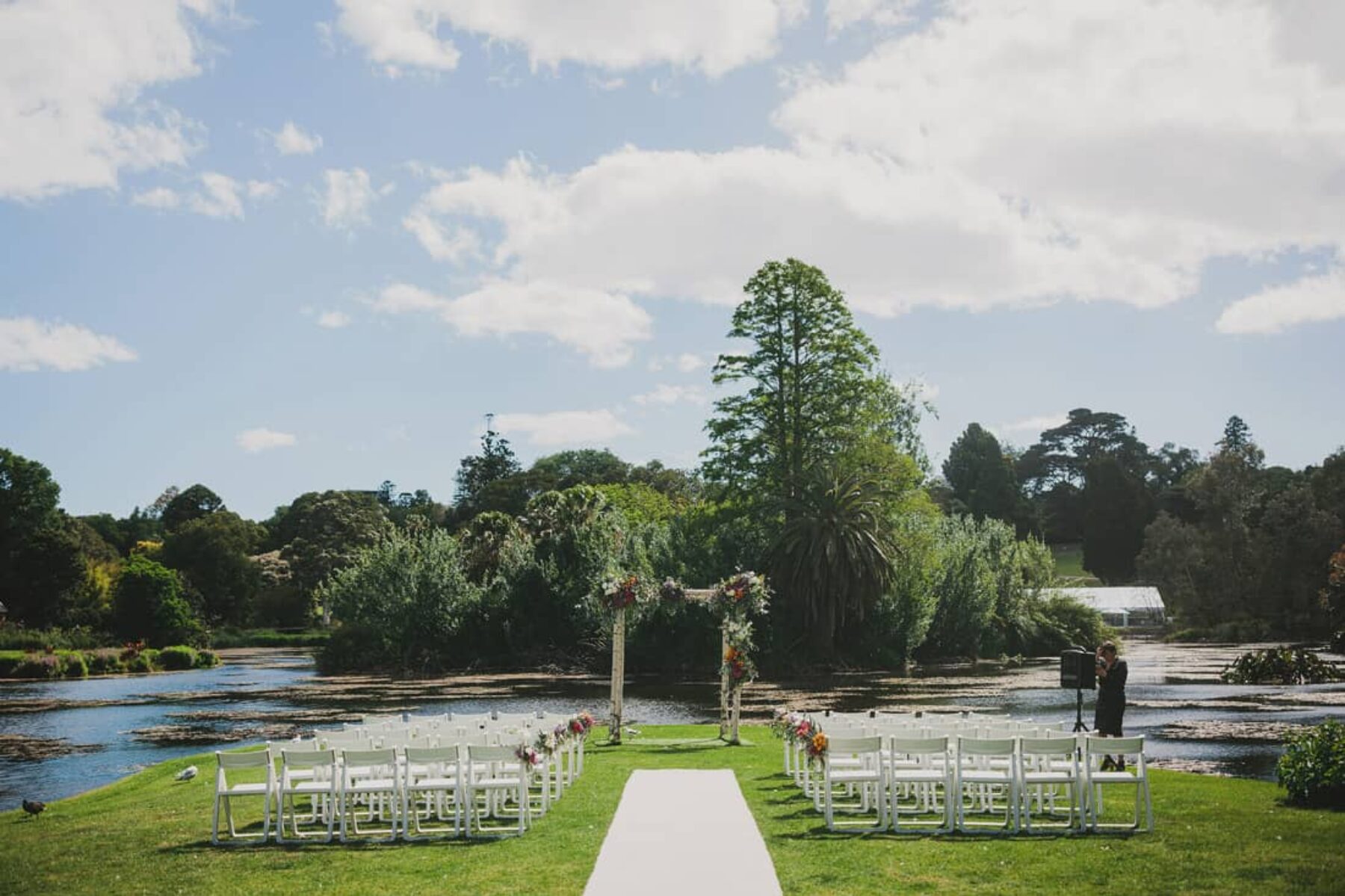 modern + colourful wedding at Melbourne's Botanic Gardens