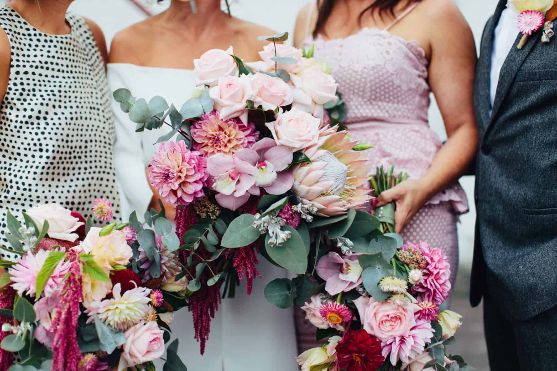 gorgeous bridemaid bouquets in mixed pinks