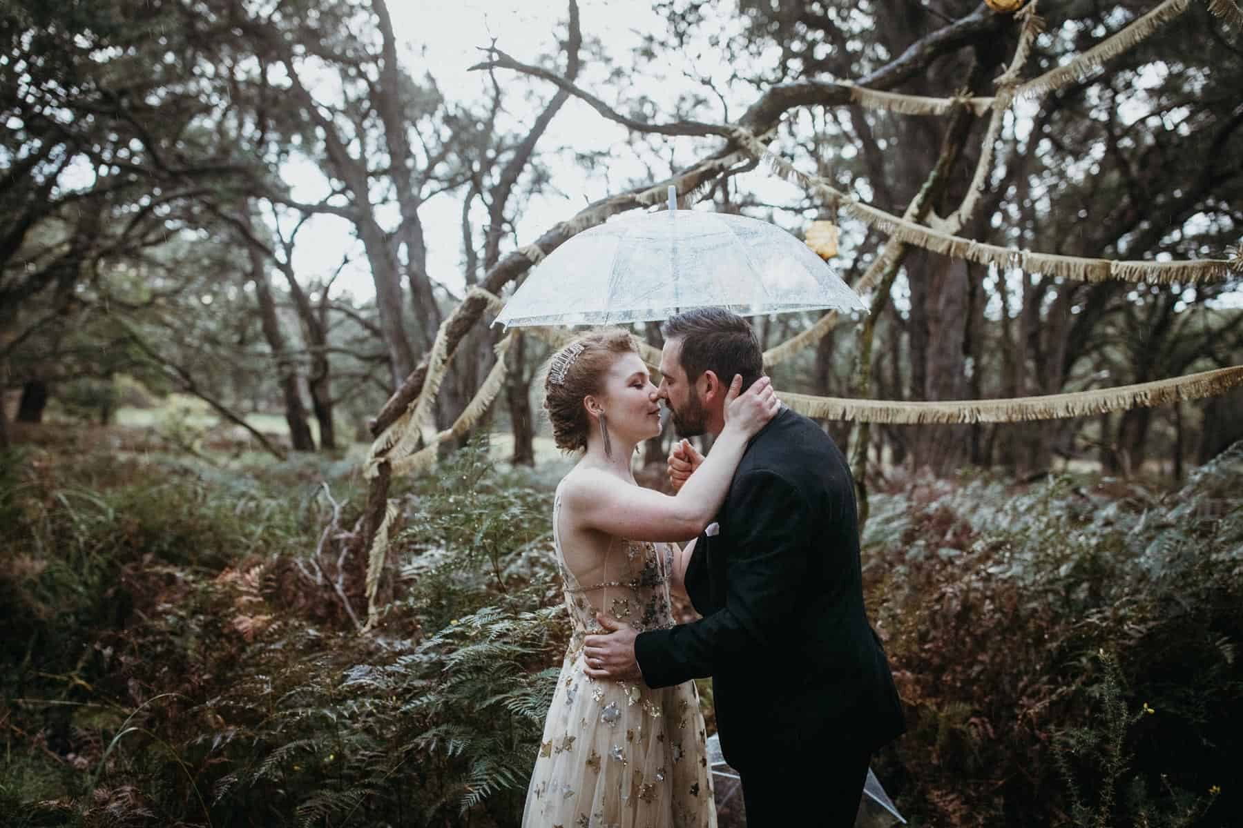 rainy forest elopement in Mornington / photography by Anna Taylor