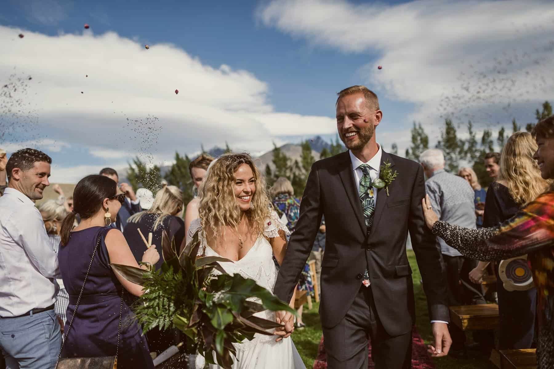 DIY wedding in Queenstown New Zealand / photography by Todd Hunter Mcgaw