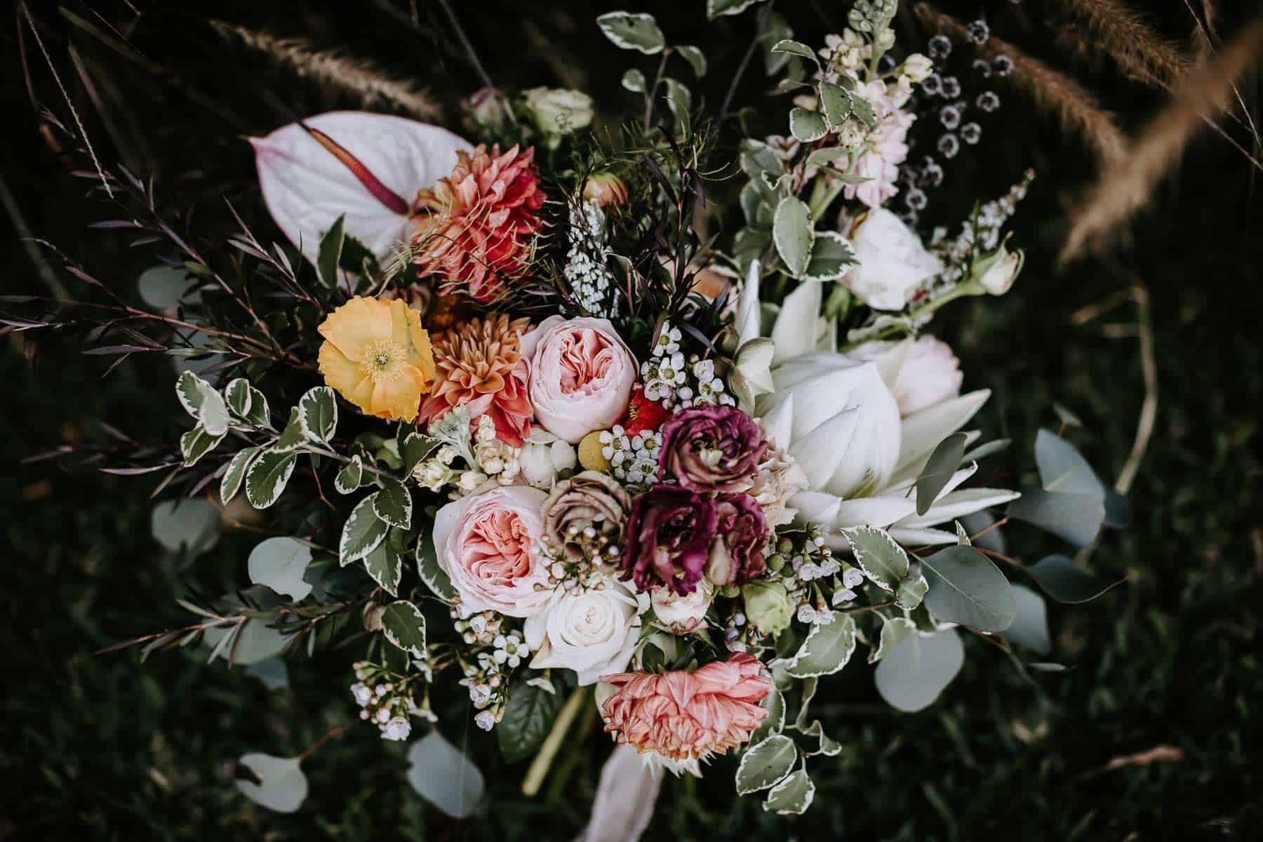 vibrant DIY bridal bouquet
