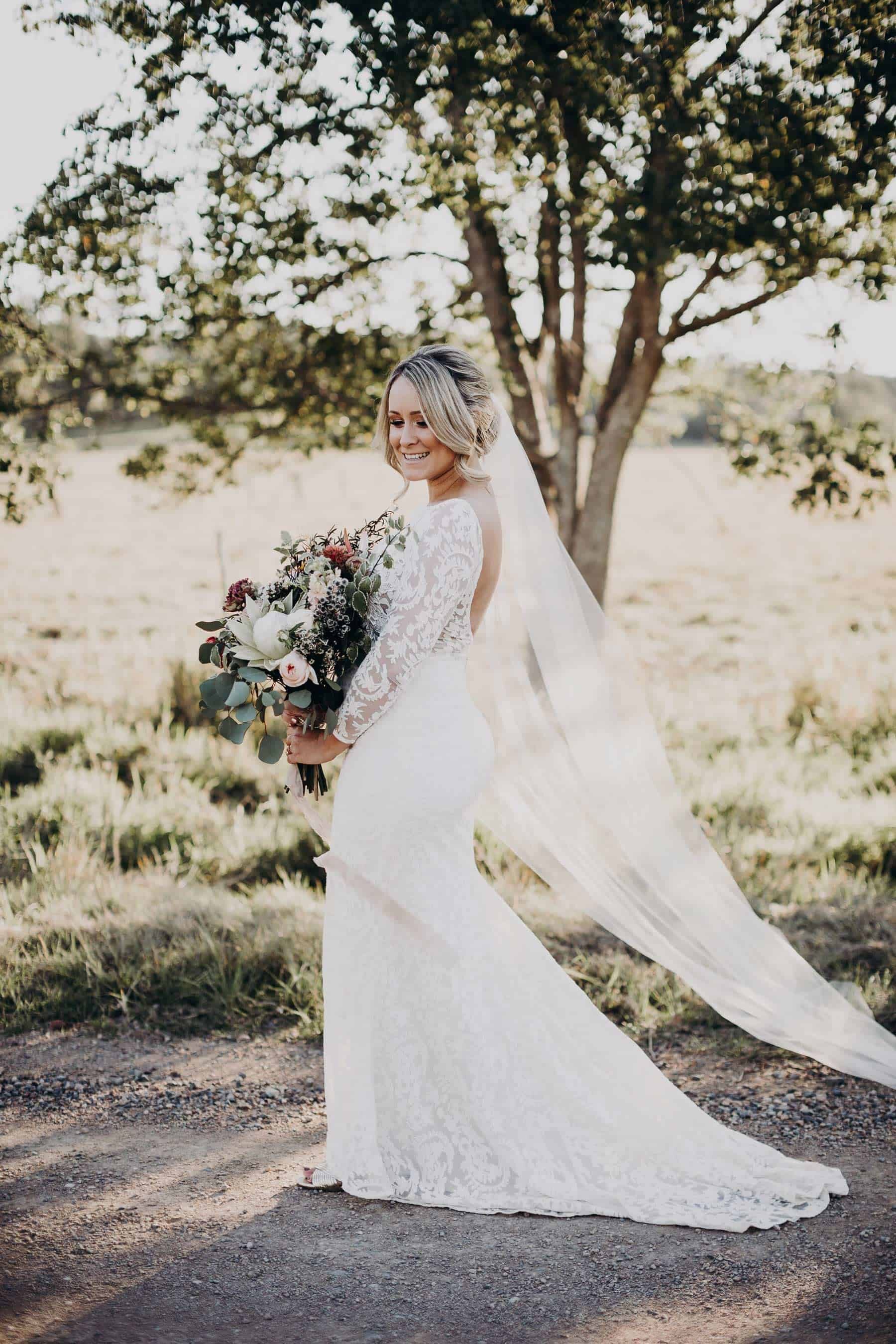 backless long sleeve lace wedding dress