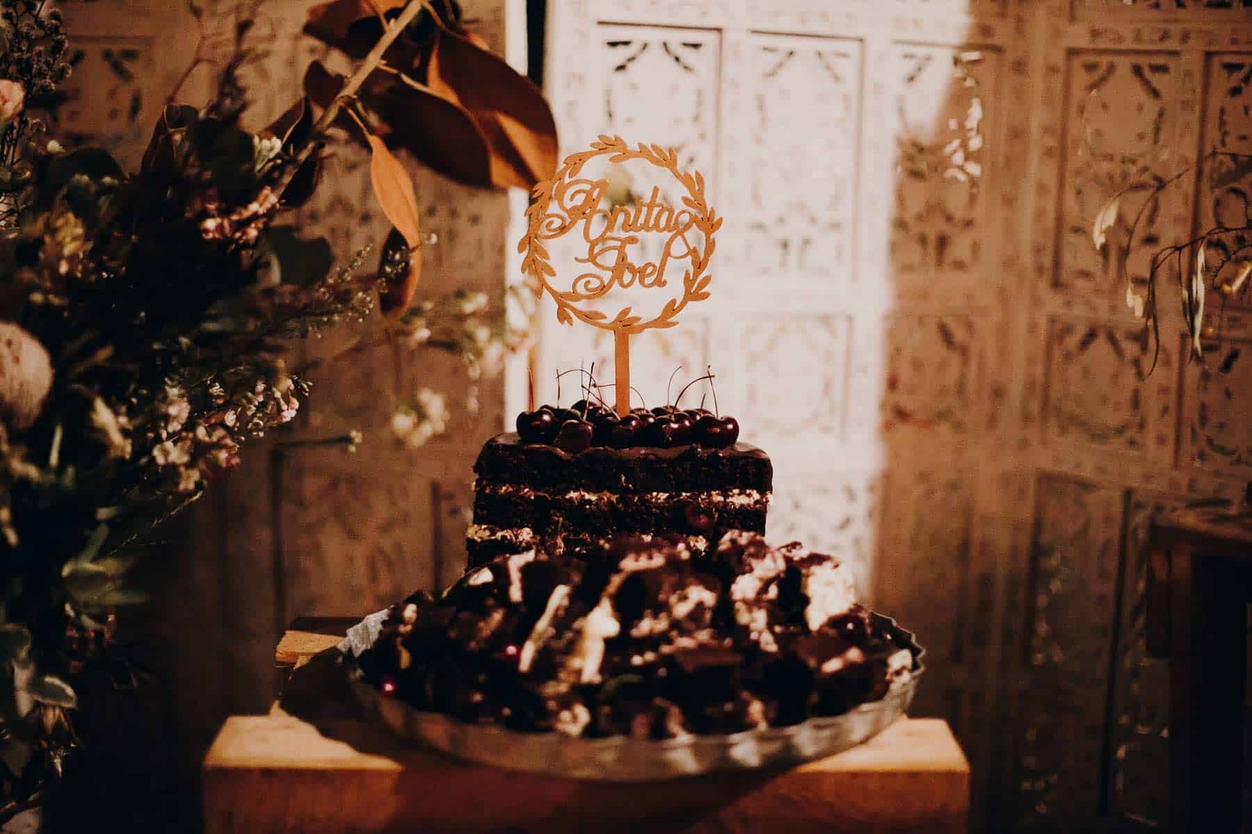 rustic wedding dessert grazing table