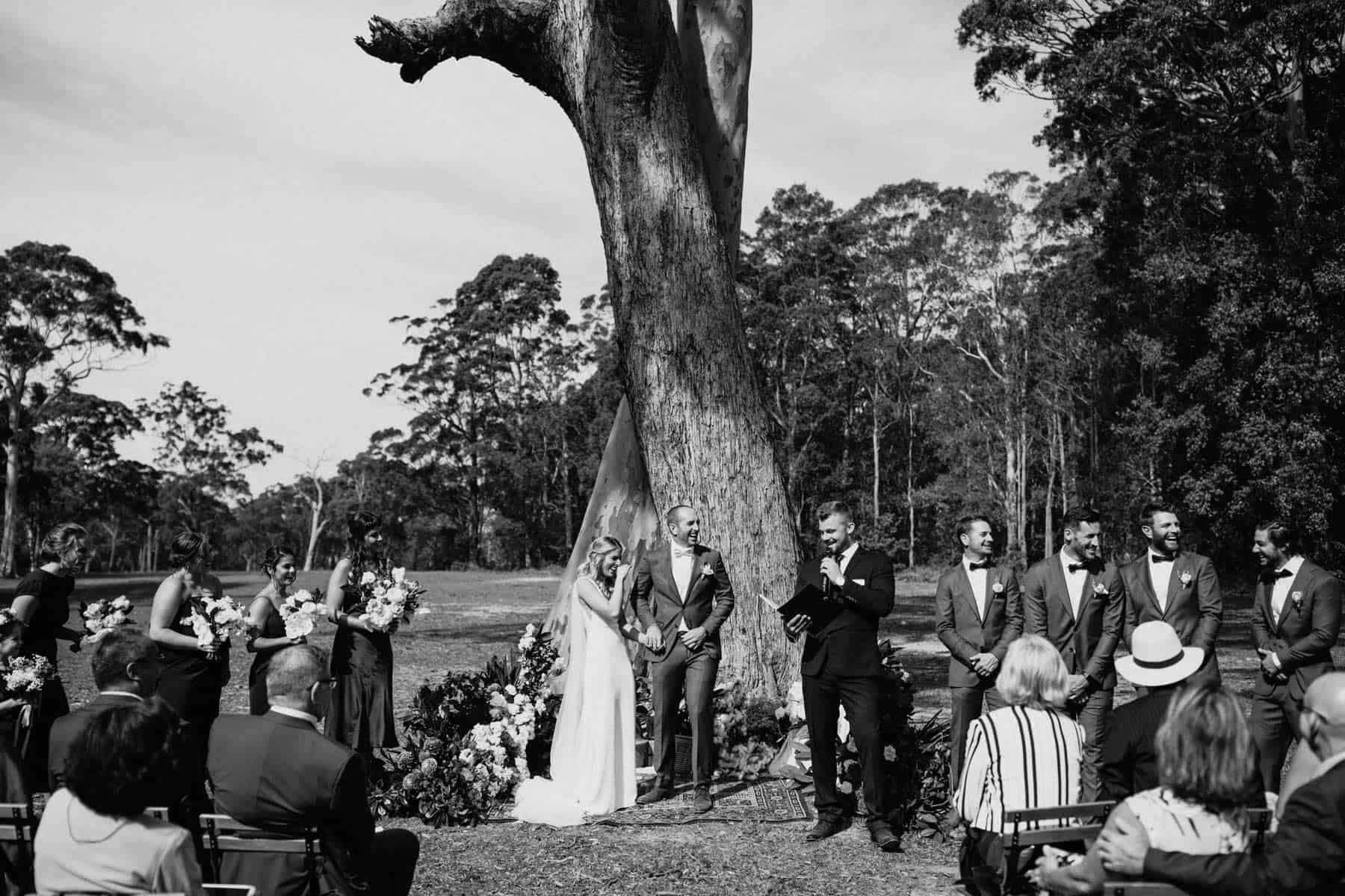 modern Wollongong Illawarra marriage celebrant NSW