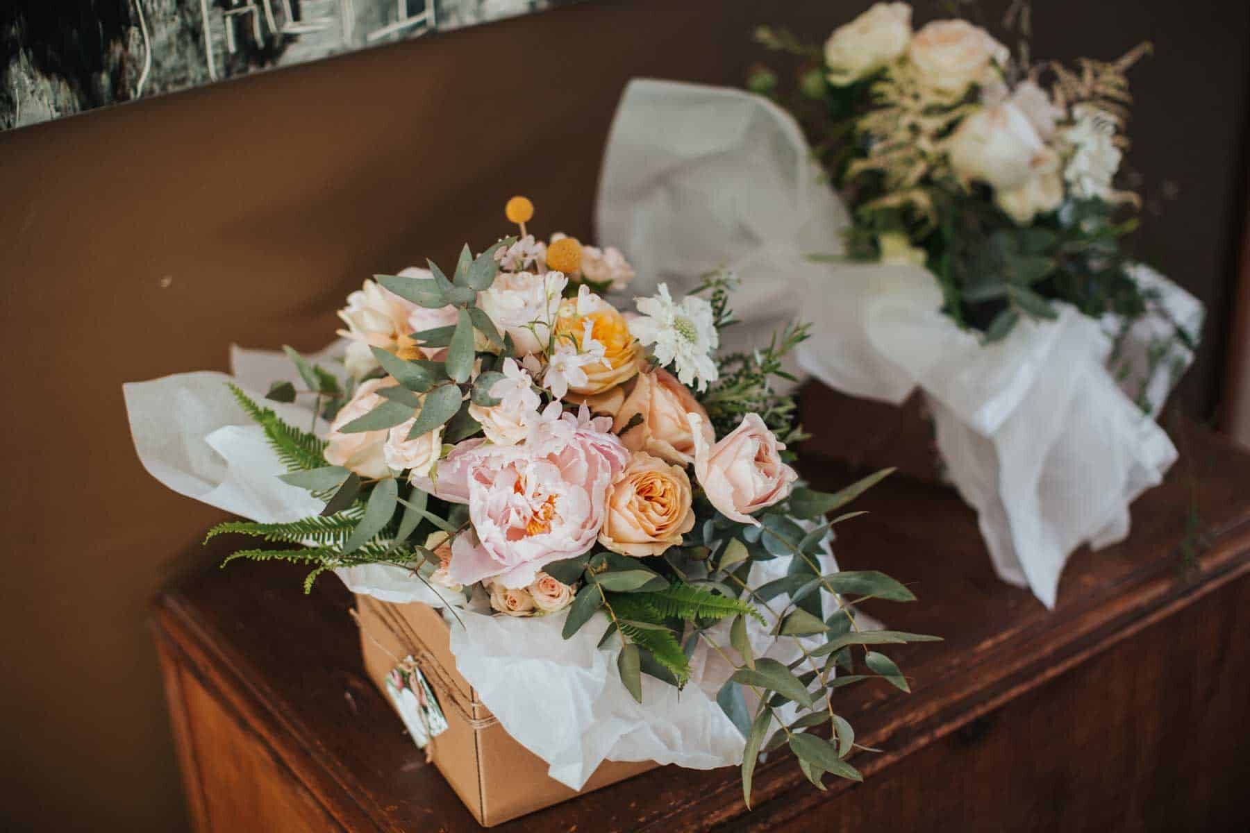 pink and peach bridal bouquets
