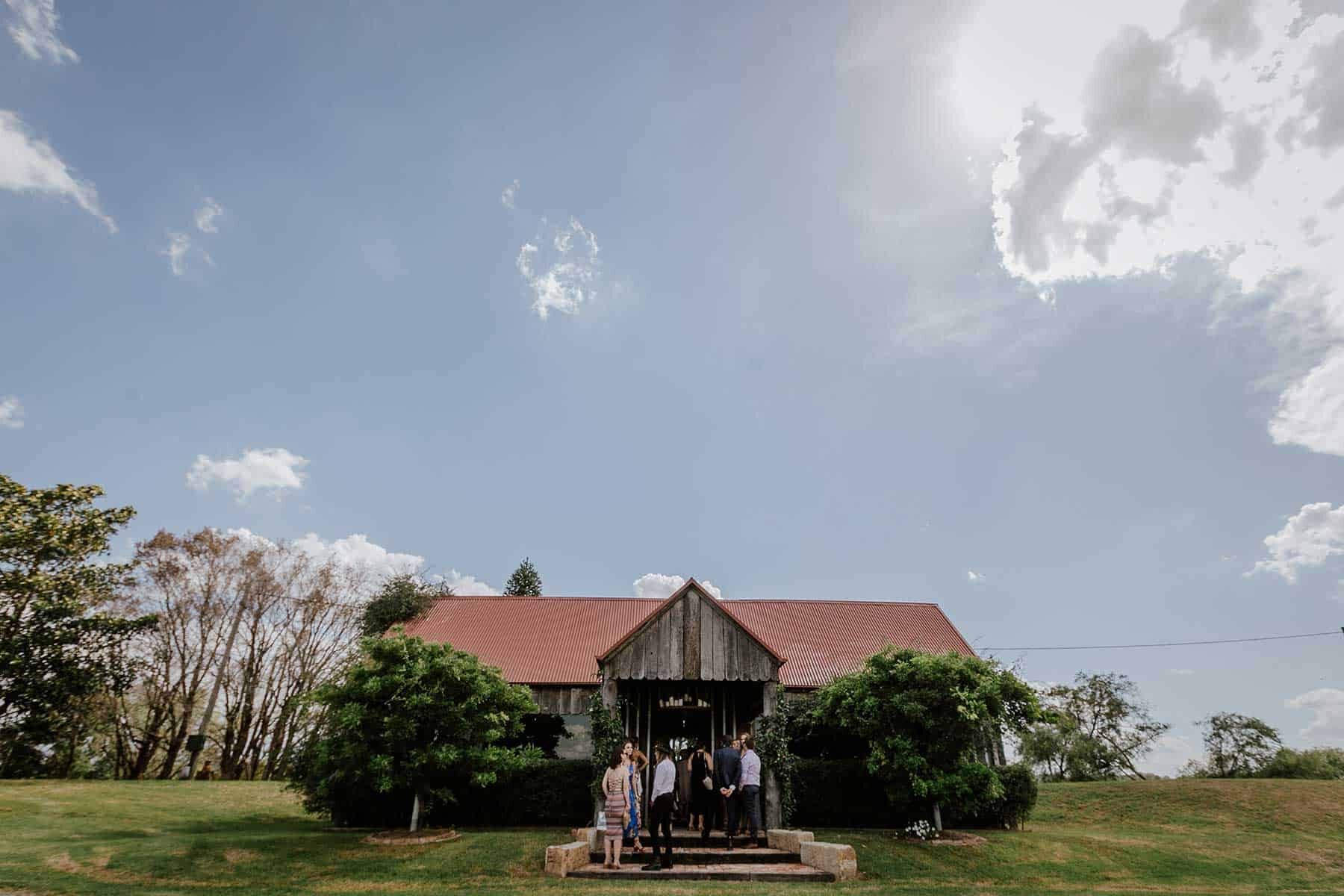 rustic barn wedding at Albion Farm Gardens in the Hunter Valley NSW