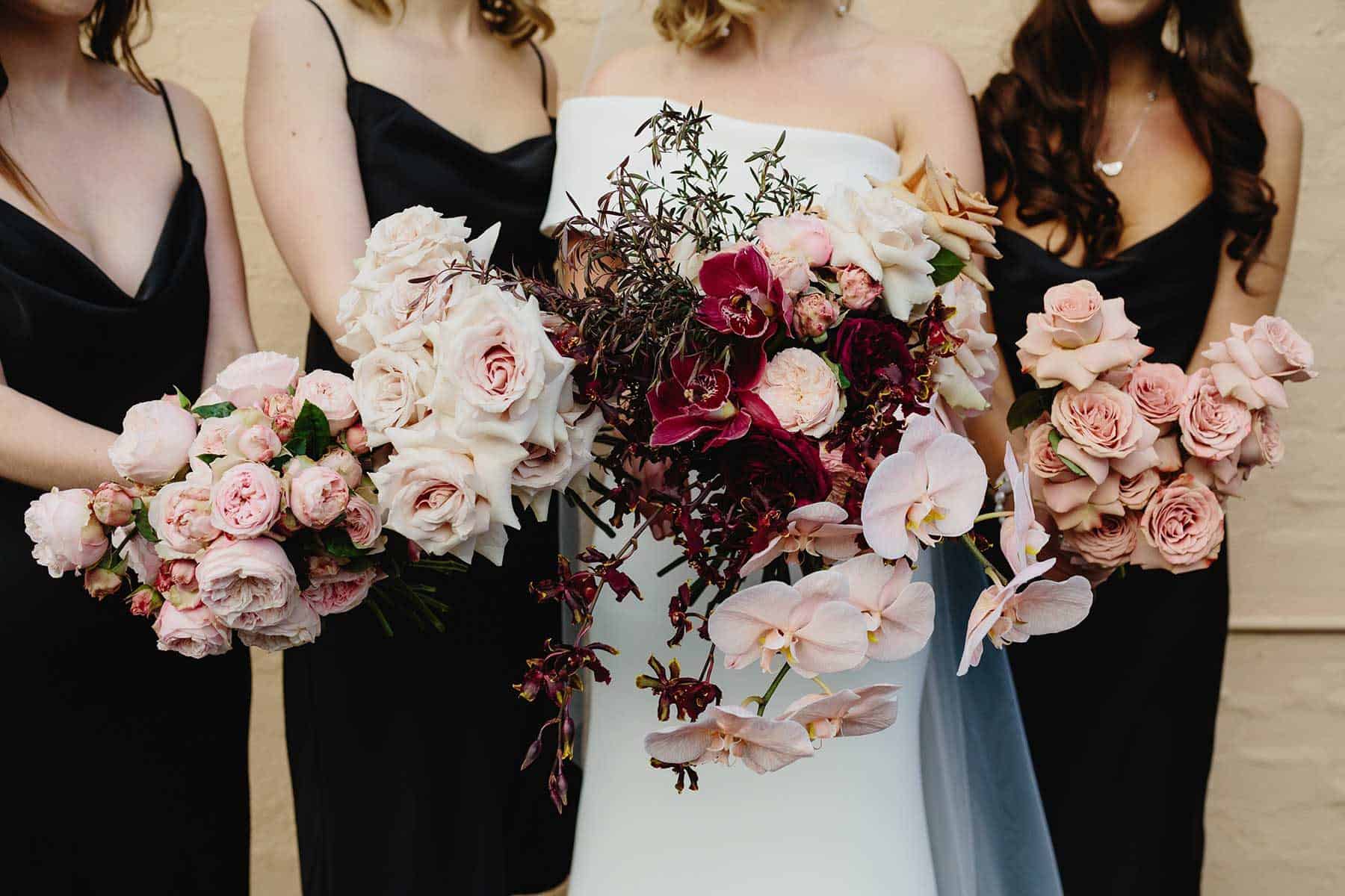 Best bridal bouquets and wedding flowers 2019 - blush and burgundy bouquet